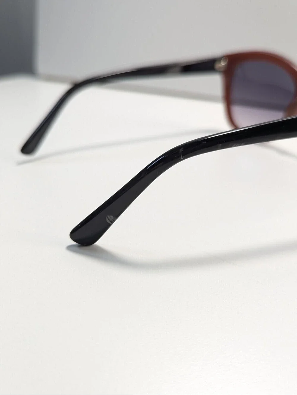 ETT:TWA By Anthropologie Designer Sunglasses Purple/Black Chic Style Classic Y2K
